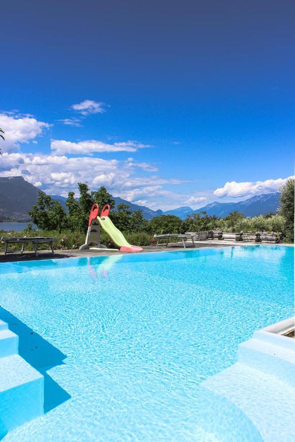 Villa Elena Appartamento In Villa Montinelle Luaran gambar