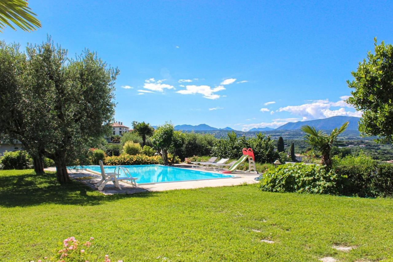 Villa Elena Appartamento In Villa Montinelle Luaran gambar