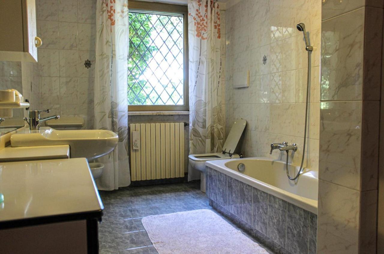 Villa Elena Appartamento In Villa Montinelle Luaran gambar