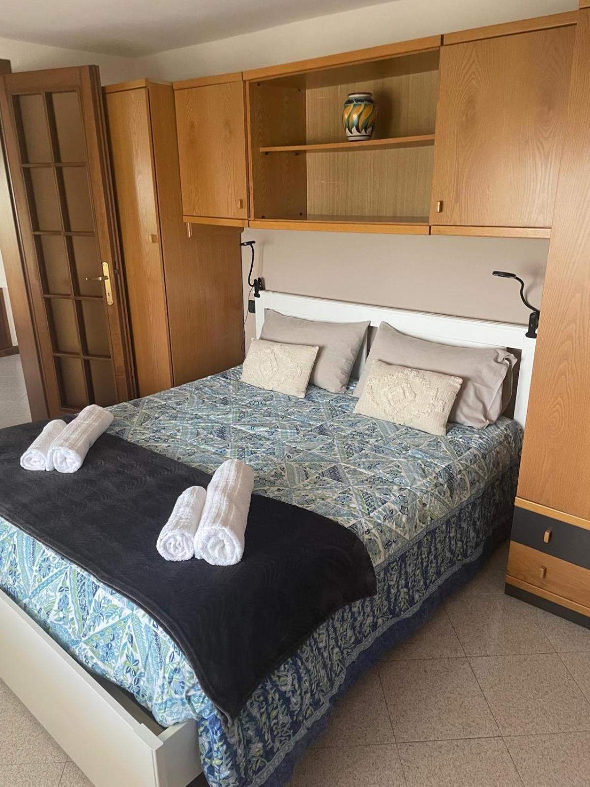 Villa Elena Appartamento In Villa Montinelle Luaran gambar